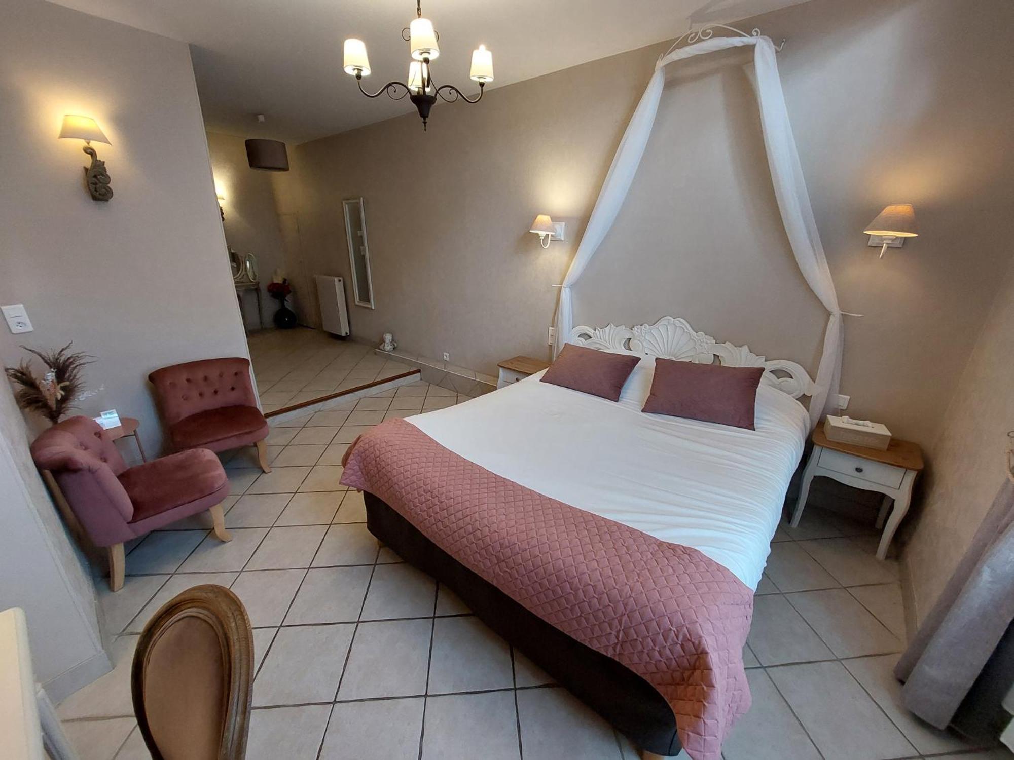 Logis Hotel Le Prince Noir Sérignac-sur-Garonne Eksteriør bilde