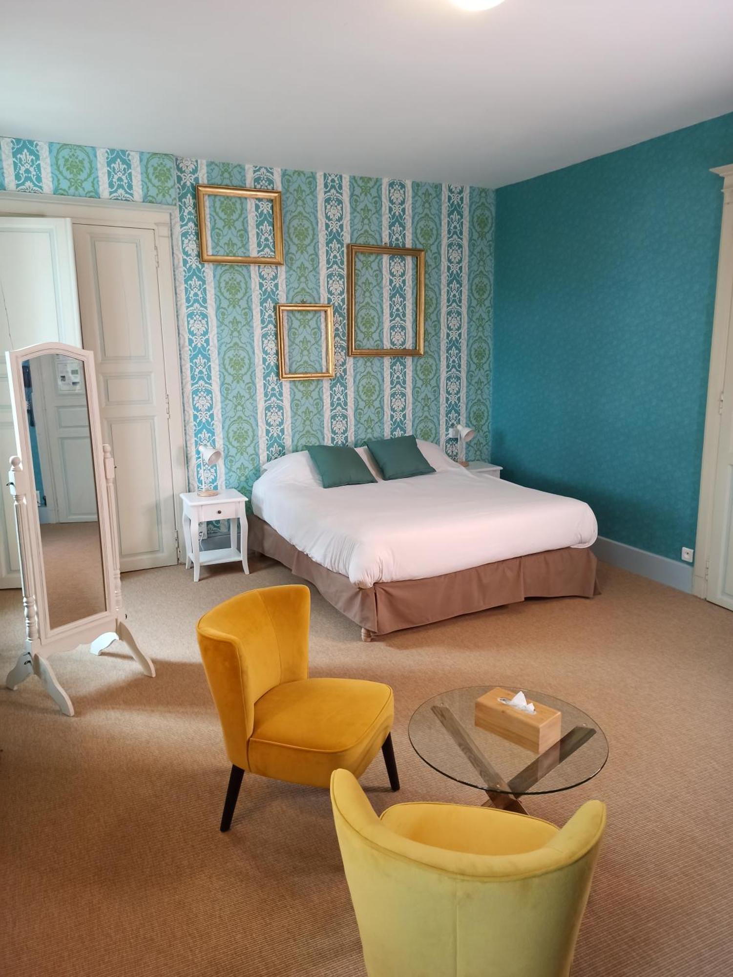 Logis Hotel Le Prince Noir Sérignac-sur-Garonne Eksteriør bilde