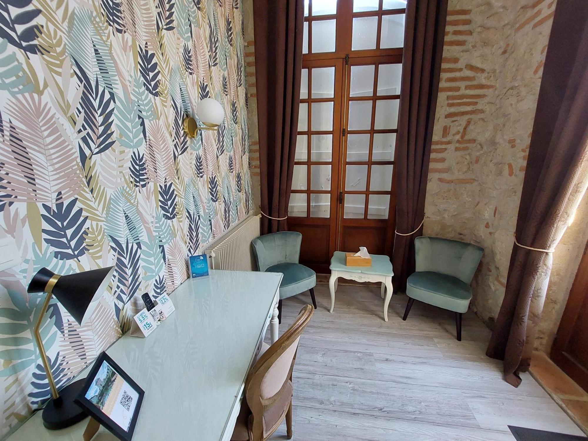 Logis Hotel Le Prince Noir Sérignac-sur-Garonne Eksteriør bilde
